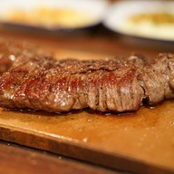 เมนูของร้าน Flat Iron Beak Street