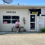 M café