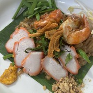 เมนูของร้าน ก๋วยเตี๋ยวสุโขทัยแม่บุญรอด สาขาโชคชัย4