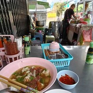 ก๋วยจั๊บน้ำใส สะพาน5
