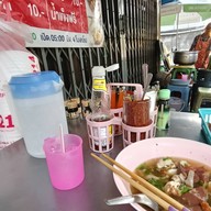 ก๋วยจั๊บน้ำใส สะพาน5