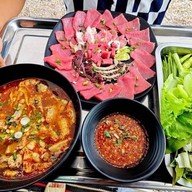 บ่าวบอยซอยถี่สาขาอุบล อุบลราชธานี (ตรงข้ามศาลากลางหลังใหม่)