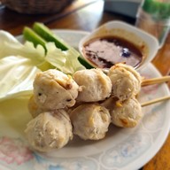 เมนูของร้าน ครัวถั่วแระ ก๋วยเตี๋ยวต้มยำ ข้าวหมูแดง ข้าวหมูกรอบ กาแฟสด เลี่ยงเมืองนนทบุรี สนามบินน้ำ