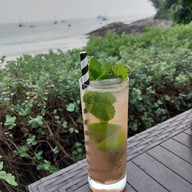 เมนูของร้าน Rock salt Restaurant Nai Harn