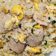 ปอเปี๊ยะในสวน