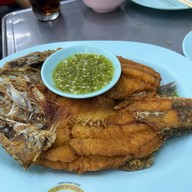 ร้านข้าวต้มสมพงษ์ บางคูวัด