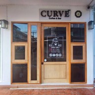 หน้าร้าน Curve Coffee & Bar