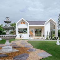 ขนุน คาเฟ่ -