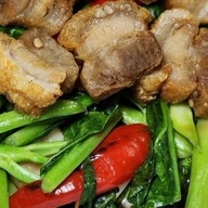 ปอเปี๊ยะในสวน