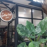 หน้าร้าน The Galley Cafe'