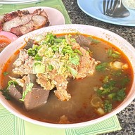 ส้มตำยายขัน(ส้มตำรถไฟลำปาง)