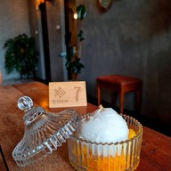 Islandish เกาะสีชัง