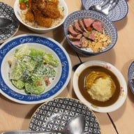 AantArm Cafe ตลาดพลู