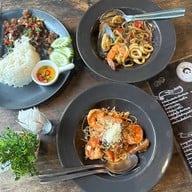 เมนูของร้าน Ko Kro Homestay and Restaurant
