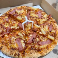 เมนูของร้าน Domino's Pizza เสนาเฟส