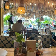 KIRI burger & grill kata