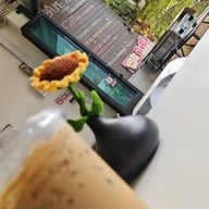Brume Cafe N' Room