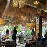 KIRI burger & grill kata