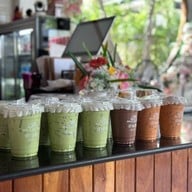 บ้านอุ้ม คาเฟ่ Home cafe' with love