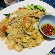 ริมคลอง หมูกระทะ สาขา 2