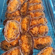 เบญจ ขนมเบื้องไทย