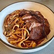 บ้านเสือหิว Café &GARDEN BISTRO