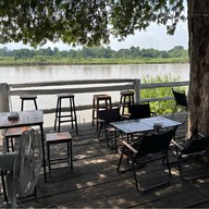 ชาฟินน์คาเฟ่