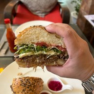 เมนูของร้าน Sharky's