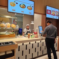 หน้าร้าน เฮงหอยทอดชาวเล One Bangkok