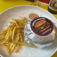 เมนูของร้าน Smash burger บางรัก