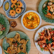 ครัวแมงโก้ & มิลค์โก้คาเฟ่ -