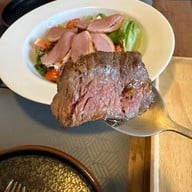 บ้านเสือหิว Café &GARDEN BISTRO