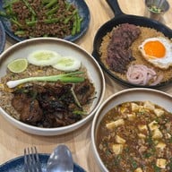 ครัวกลิ่นกะทะ ลาดพร้าว64