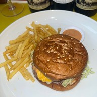 เมนูของร้าน Smash burger บางรัก