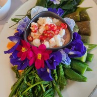 เมนูของร้าน บ้านคุณย่าเมืองตรัง ร้านอาหารปักษ์ใต้ เค้กจำปาดะมะพร้าวอ่อน