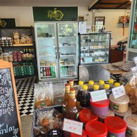 บ้านคุณย่าเมืองตรัง ร้านอาหารปักษ์ใต้ เค้กจำปาดะมะพร้าวอ่อน