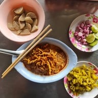 ข้าวซอยแม่มณี