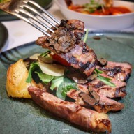 ดอน จิโอเวนนี Centara Grand @ Central Plaza Ladprao