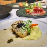 ดอน จิโอเวนนี Centara Grand @ Central Plaza Ladprao