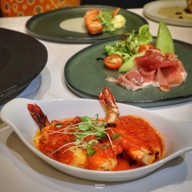 ดอน จิโอเวนนี Centara Grand @ Central Plaza Ladprao