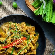 ร้านข้าวแกงปักษ์ใต้แม่แดงแฟลตคลองจั่น