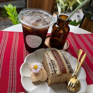 Caff & Crafts