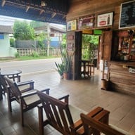 บรรยากาศ เฮือนน้ำใส