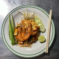 ผัดไทยแม่วัลลี