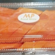 MP Food Story ขนมปังปิ้ง สลัดโรล ผลไม้ปอก ของทานเล่น น้ำชง