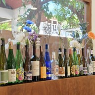 AMI Brunch & Bubbles