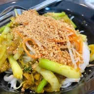 จีรพร อาหารเวียดนาม  สุทธิสาร -