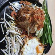 ผัดไท นรกแตก กรุงธนบุรี