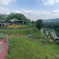 บรรยากาศ ทองสมบูรณ์คลับ