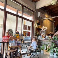 Repeat Coffee 8 Riew